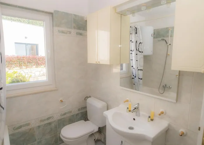 With A Parking Space - 8925 스플리트