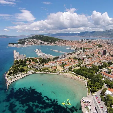 Apartament With A Parking Space - 8925 Split