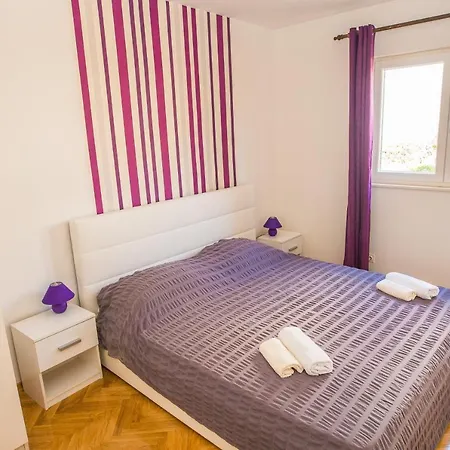 Apartment With A Parking Space - 8925 Split