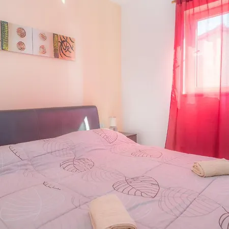 Apartment With A Parking Space - 8925 *